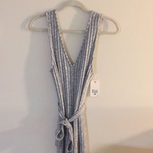 NWT Billabong Wipe Out Jumpsuit Gray
